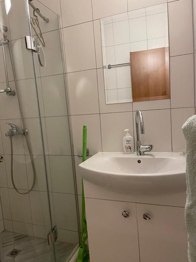 Ski Zone At Gondola, Warm And Cosy, Wifi, Ac, Netflix, Perfect One Bedroom Appartment, Beautiful View 班斯科 外观 照片