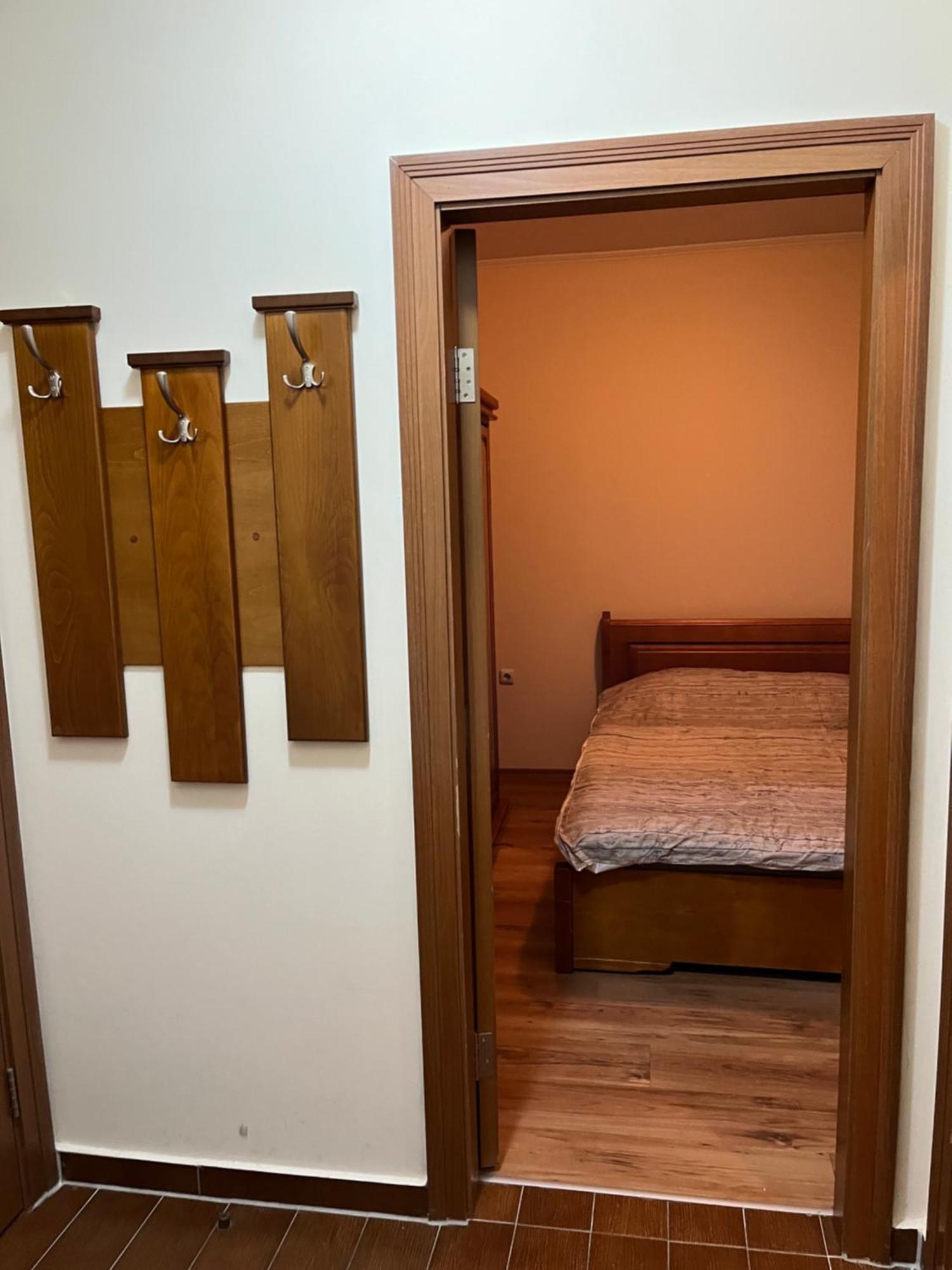 Ski Zone At Gondola, Warm And Cosy, Wifi, Ac, Netflix, Perfect One Bedroom Appartment, Beautiful View 班斯科 外观 照片
